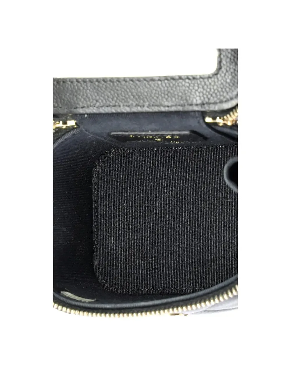Chanel Tiny Cc Link Vanity Case With #205206C34B